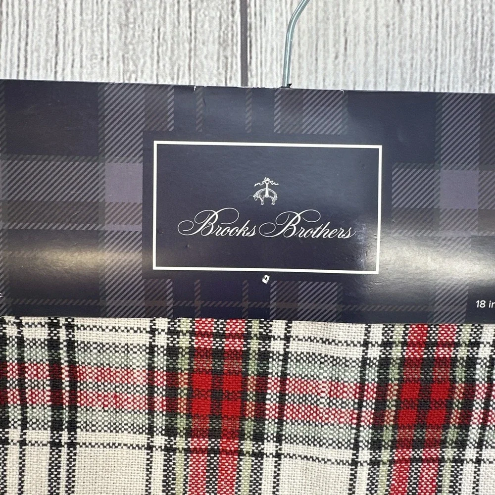 Brooks Brothers Table Runner Oversized Red Tan Tartan Plaid Christmas Holiday